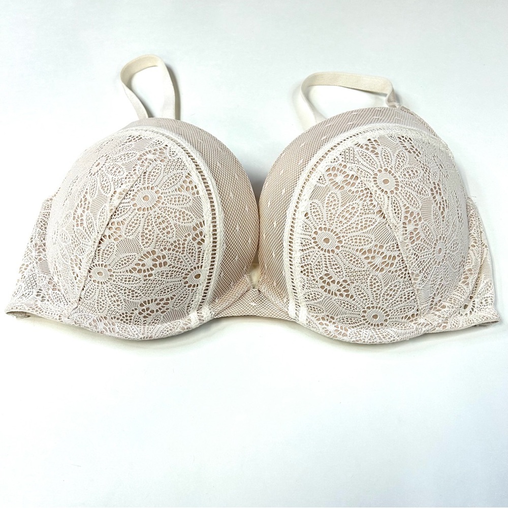 Very Victorias Secret 32DD Pushup Bra Padded Beige Off White Floral Lace #1268